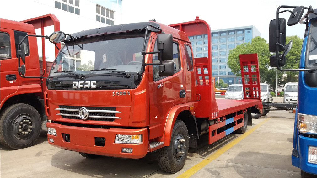 東風(fēng)多利卡CLW5040TPBE5平板運(yùn)輸車