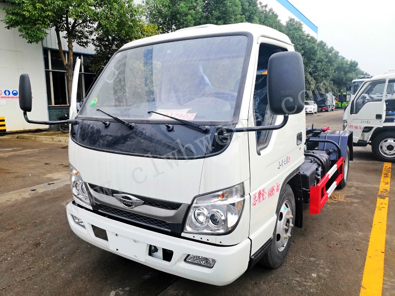 3-4方勾臂垃圾車價格  福田勾臂垃圾車廠家 藍牌勾臂垃圾車報價