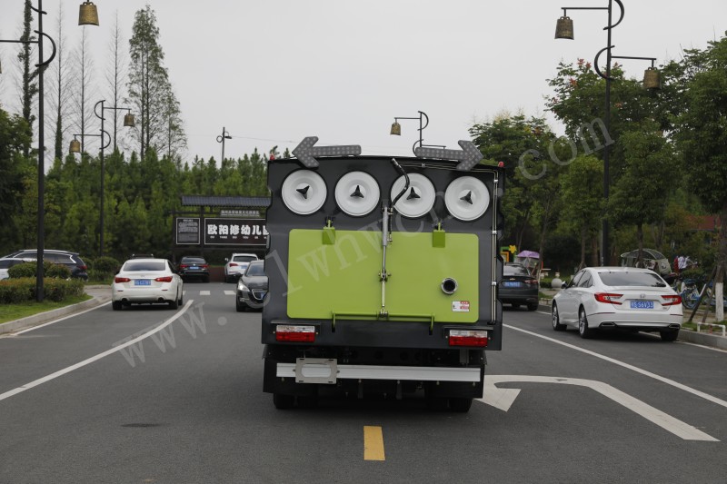 5方吸塵車 東風(fēng)多利卡5方吸塵車價格 國六吸塵車廠家報價