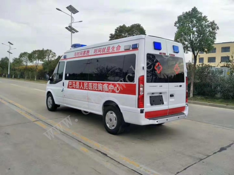 福特V348長軸中頂轉(zhuǎn)運型救護車（-客運版）